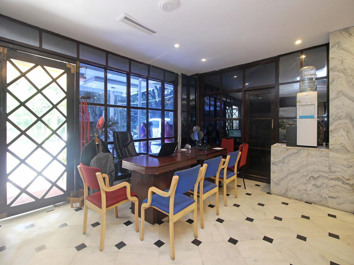 Hotel Mb International Palace Side Mysore Exterior photo