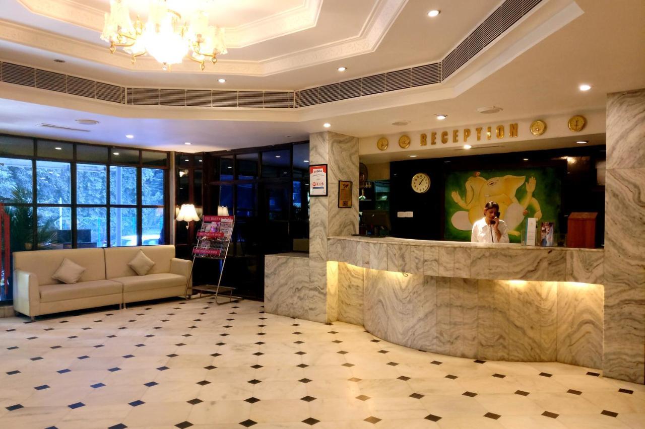 Hotel Mb International Palace Side Mysore Exterior photo